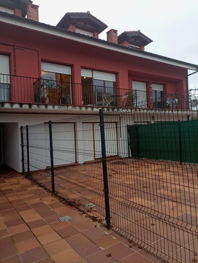 Duplex En Comillas Bagian luar foto